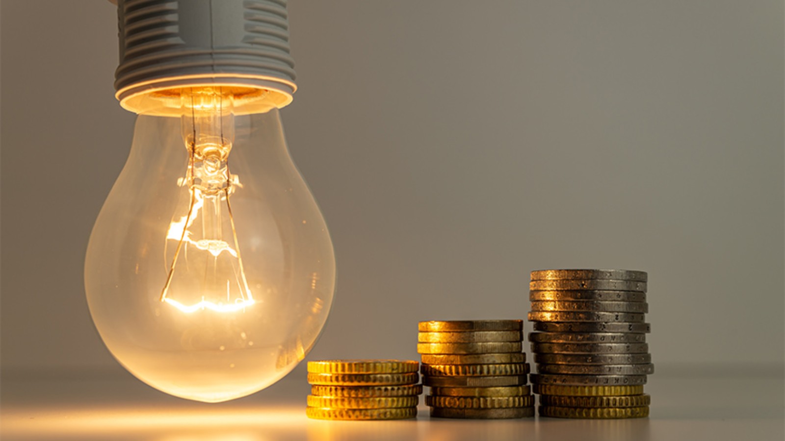 Επιδοτήσεις Δεκεμβρίου για οικιακούς καταναλωτές ηλεκτρικής ενέργειας & δικαιούχους ΚΟΤ